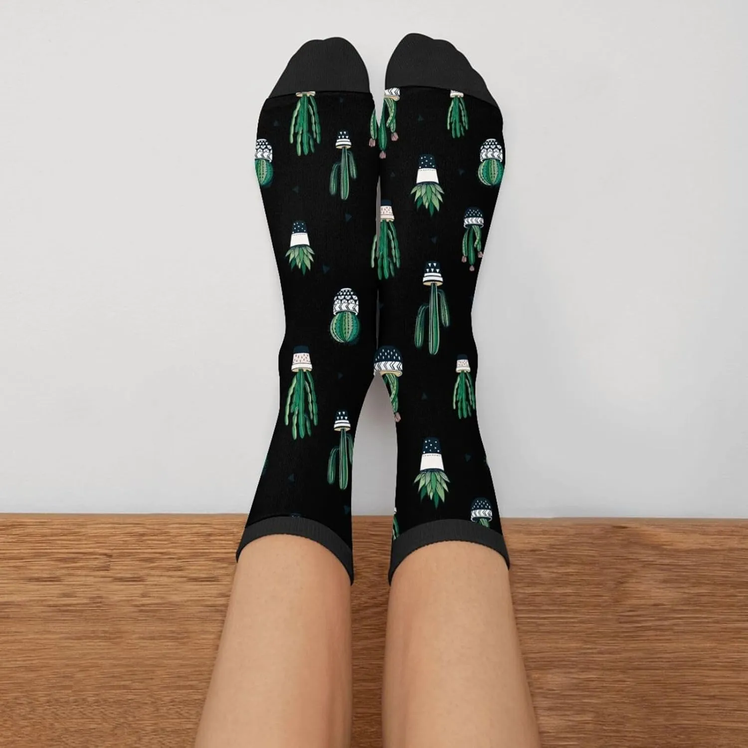 Casual Unisex Novelty Fun Crew Socks Fashion Comfortable Men And Women Crazy Dress Socks